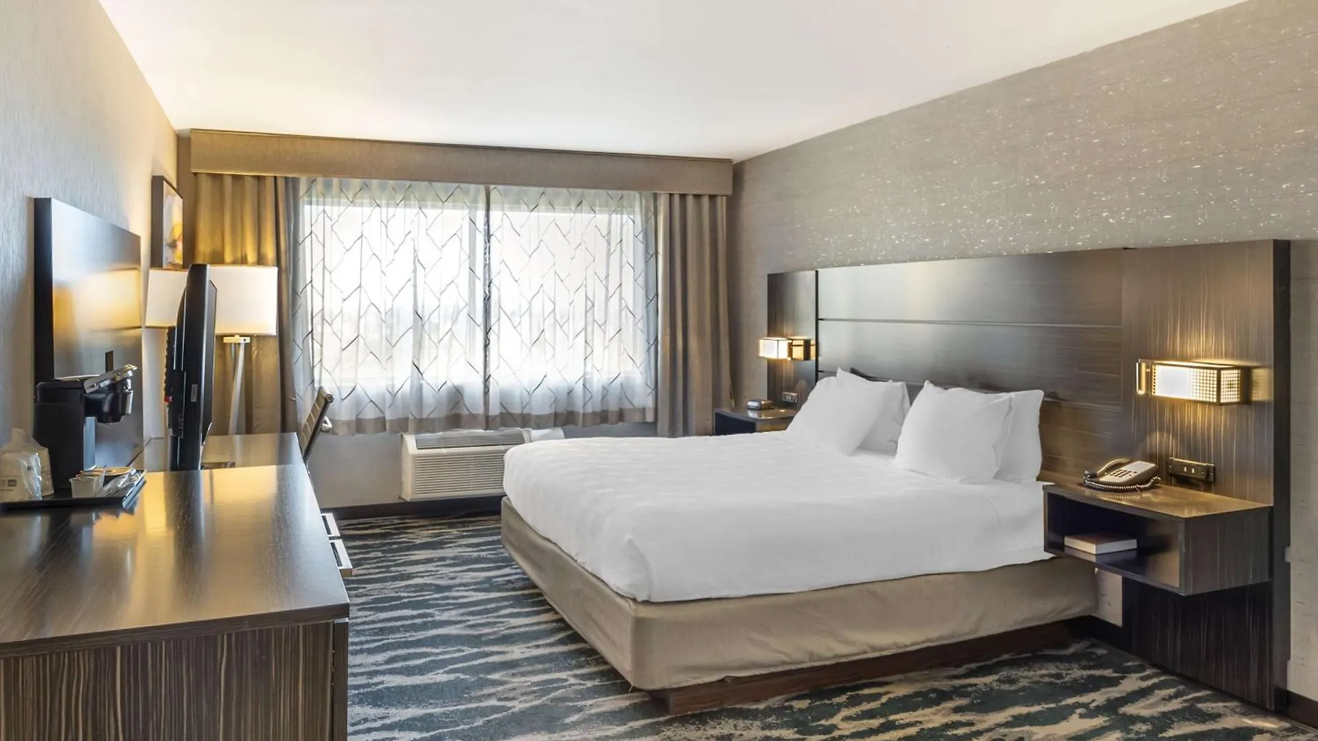 Best Western Plus North Las Vegas Inn & Suites Hotel